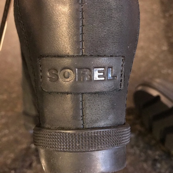 New Sorel Joan of Arctic Wedge II Chelsea Boot, Black Wedges, Sorels, Booties - Picture 4 of 16